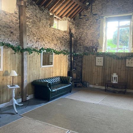 Penbedw Uchaf Estate - Rural Retreats, Tennis Mold Exteriér fotografie