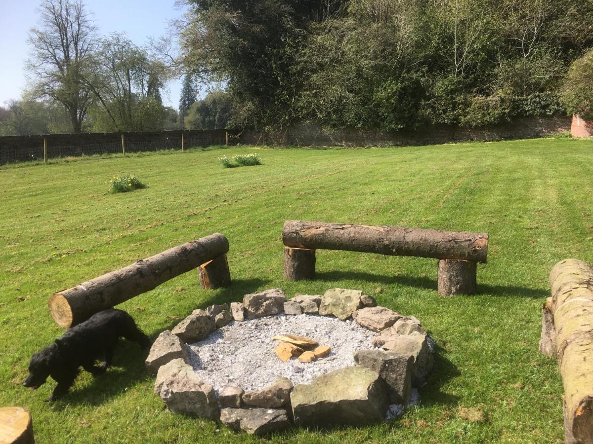 Penbedw Uchaf Estate - Rural Retreats, Tennis Mold Exteriér fotografie